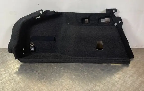 Polestar 2 Trunk/boot lower side trim panel 32344767