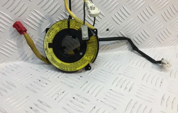 Mitsubishi Carisma Airbag slip ring squib (SRS ring)
