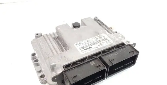 Ford Focus Engine control unit/module CV6A12B684BB 0261S08473 CV6112A650YH