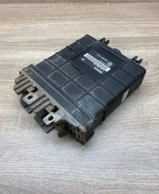 Volkswagen Golf III Engine control unit/module ECU 1H0907311C 0261200714