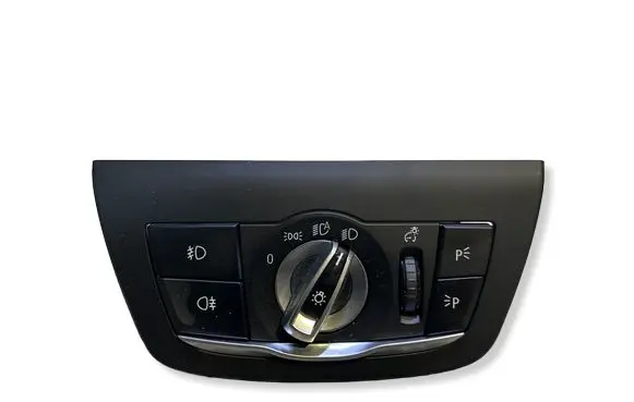 BMW X3 G01 Light switch 9472966 18347910 00532050