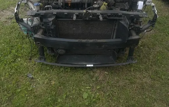 Hyundai i30 Radiator support slam panel