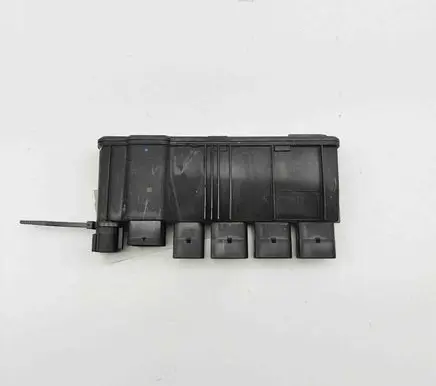 BMW 5 G30 G31 G38 Current control relay 9470044 18576710