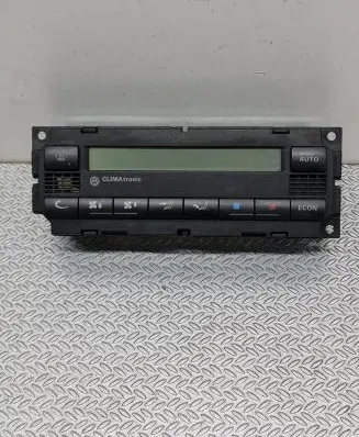 Volkswagen PASSAT B5.5 Climate control unit 6013966