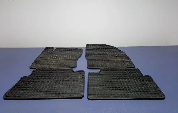 Ford Kuga I Front floor carpet liner 