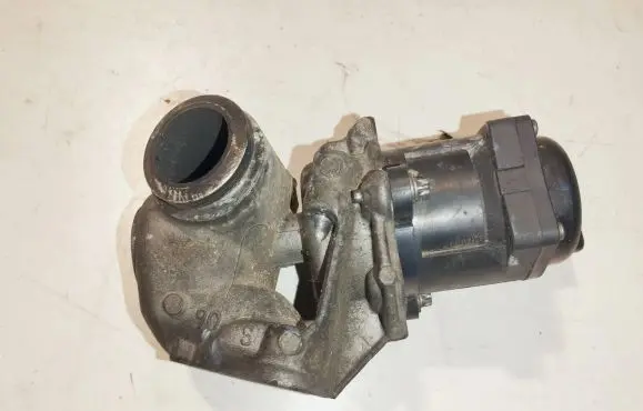 Ford Focus C-MAX EGR valve V2901070 6130003