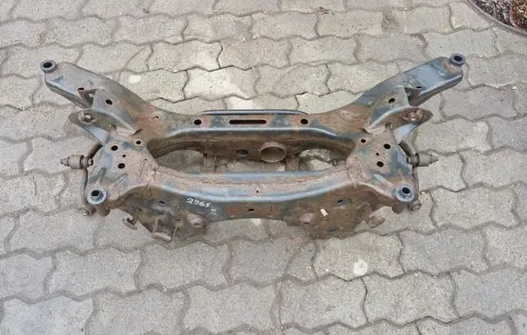 Nissan Qashqai Rear subframe 