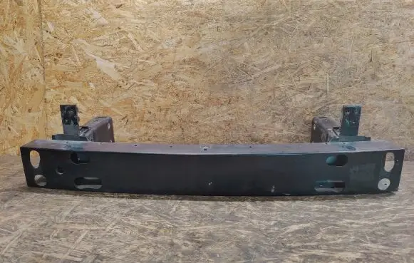 Jaguar XJL Front bumper cross member