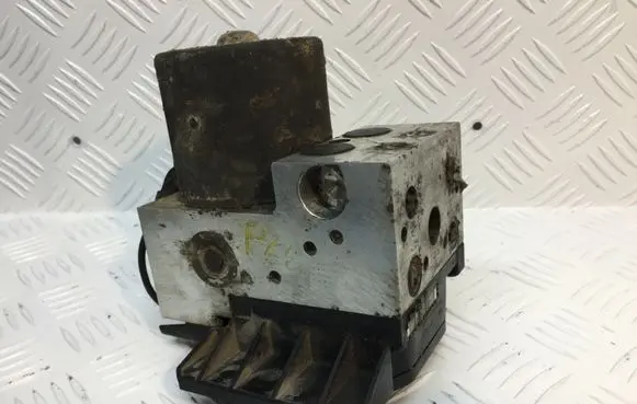 Peugeot 607 ABS Pump 9632833580