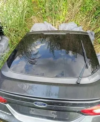 Ford Mondeo MK V Tailgate/trunk/boot lid