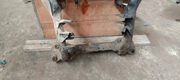 Jeep Grand Cherokee (WK) Front subframe