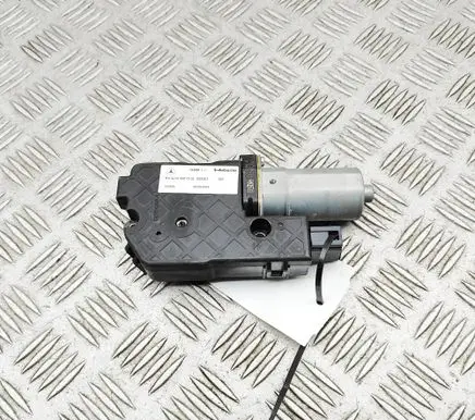 Mercedes-Benz EQA Sunroof motor/actuator A2139067003
