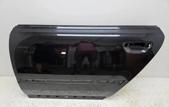 Audi A8 S8 D3 4E Rear door