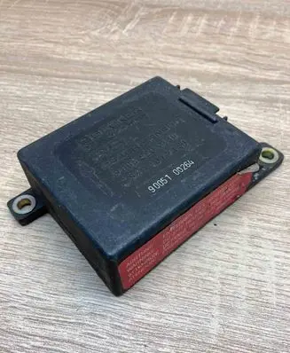 Mercedes-Benz E W124 Airbag control unit/module 0048202410 8411017160