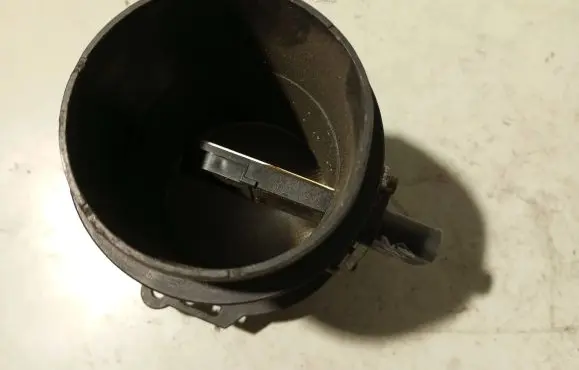 Audi A6 S6 C6 4F Mass air flow meter 059906461K
