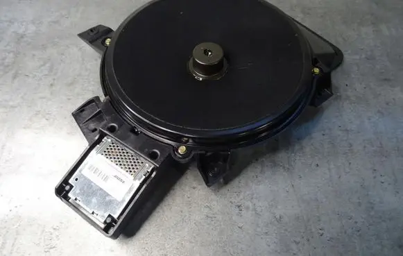 Audi A8 S8 D3 4E Subwoofer speaker GŁOŚNIK SUBWOOFER 4E0035412A BOSE AUDI A8 D3