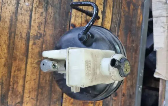 Land Rover Range Rover L322 Brake booster 34336754383