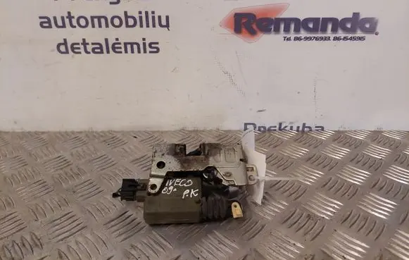 Iveco Daily 40.8 Front door lock