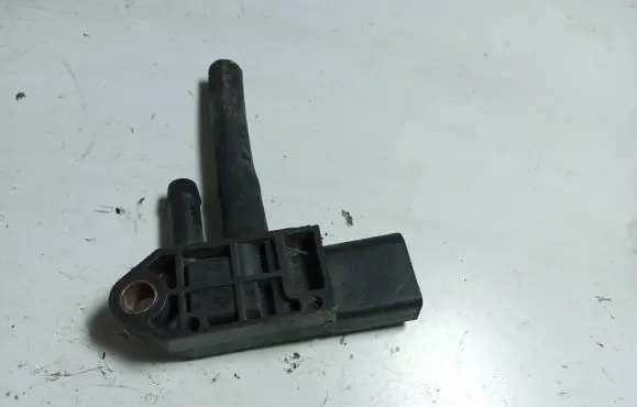 Audi A5 8T 8F Exhaust gas pressure sensor 07Z906051B 0281002760