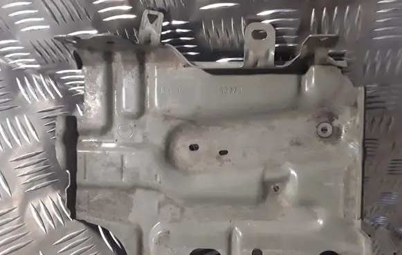 Toyota Aygo AB40 Battery tray 
