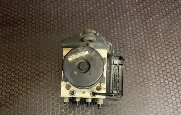 Volkswagen Touran II ABS Pump 1K0907379BM 10062235551 10096103763
