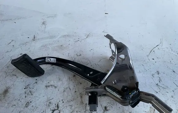 KIA Rio Brake pedal 32810F9200