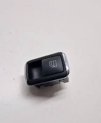 Mercedes-Benz C W204 Electric window control switch A2048700451