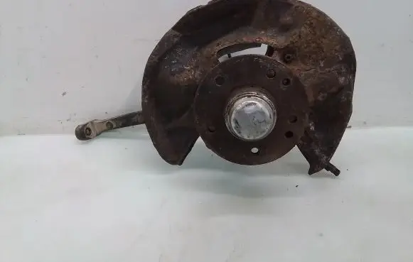 Mercedes-Benz E W210 Front wheel hub spindle knuckle
