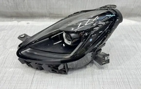 Maserati Grecale Headlight/headlamp 06702930760