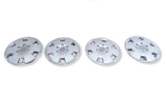 Toyota Corolla Verso E121 R16 wheel hub/cap/trim 13117059 13117060 13117061