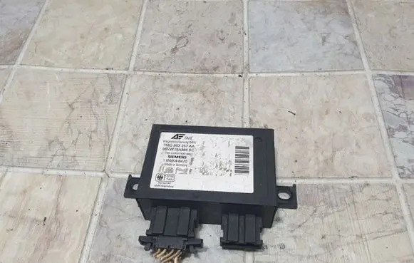 Seat Alhambra (Mk1) Immobilizer control unit/module 7M0953257AA