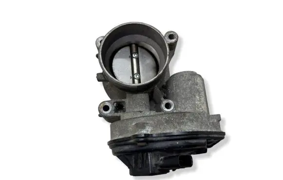 Ford Focus Throttle valve VP4F9U9E928AB