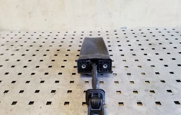 Volkswagen Tiguan Front door check strap stopper 5N0837267