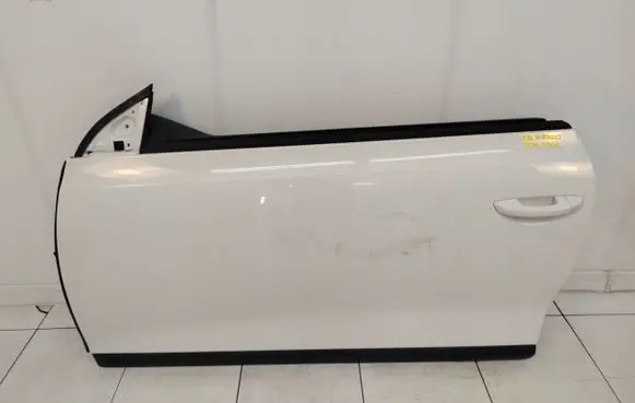 Volkswagen Scirocco Front door 