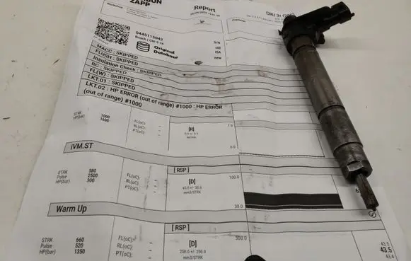 Land Rover Freelander 2 - LR2 Fuel injector 0445115042