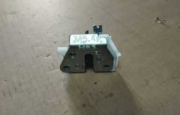 Peugeot 4007 Tailgate/trunk/boot lock/catch/latch