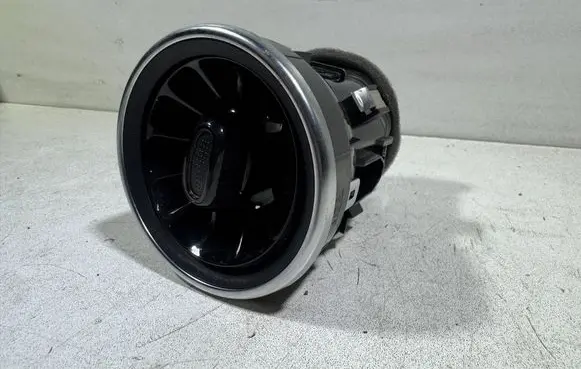 Dash center air vent grill