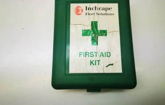 Ford B-MAX First aid kit 