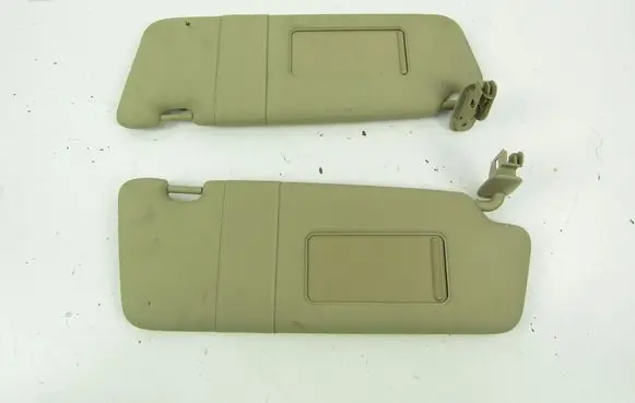 Audi A4 S4 B7 8E 8H Sun visor 8E0857551