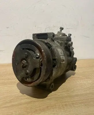 Ford Fiesta Air conditioning (A/C) compressor (pump) E03L 8680