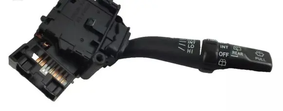 Toyota Avensis T250 Wiper control stalk 8465205150
