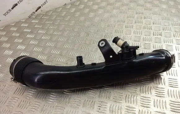BMW X3 F25 Air intake hose/pipe 7583714