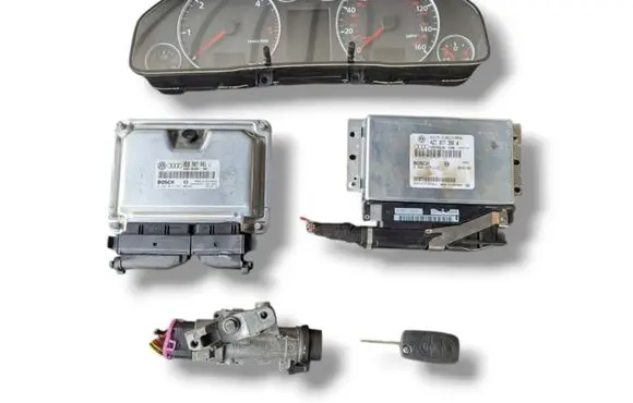 Audi A6 Allroad C5 Engine ECU kit and lock set 0281011387 8E0907401J