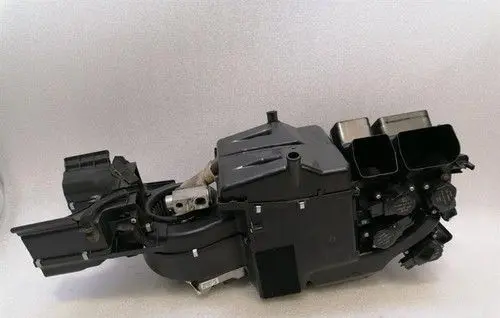Maybach 57/62 Heater blower motor/fan resistor A2408300362