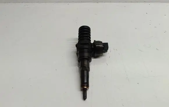 Audi A3 S3 8L Fuel injector 038130073AG
