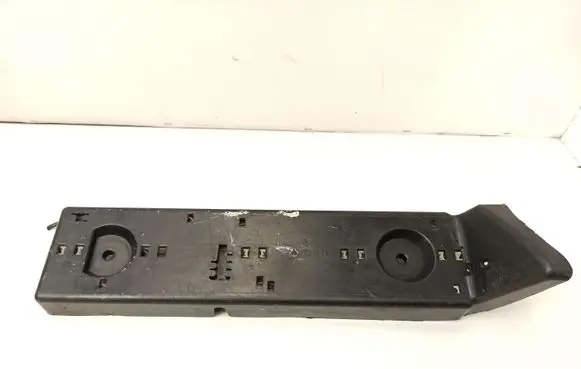 Mercedes-Benz S W116 Tail light bulb cover holder 225901