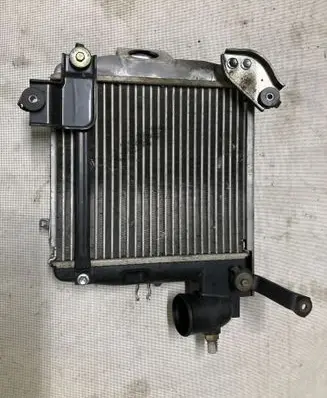 Toyota Land Cruiser (J120) Intercooler radiator