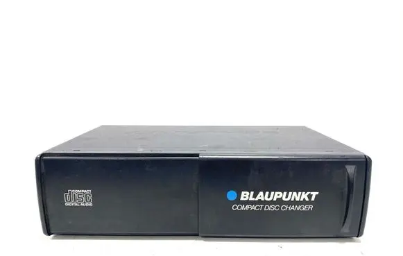 Opel Vectra B CD/DVD changer 