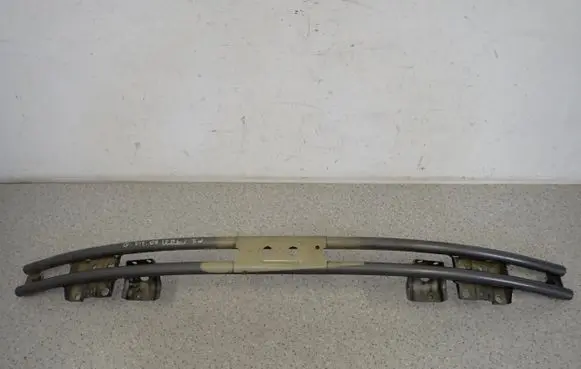 Suzuki Grand Vitara II Front bumper support beam 