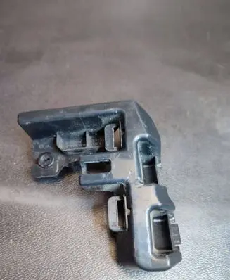 Opel Vivaro Front bumper mounting bracket 1321484X